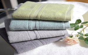 Bạn đã biết tác hại của khăn bông khách sạn rởm và giá rẻ chưa?