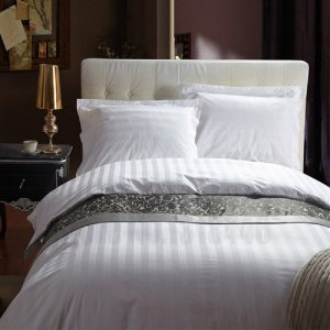 chăn ga gối dùng cho khách sạn