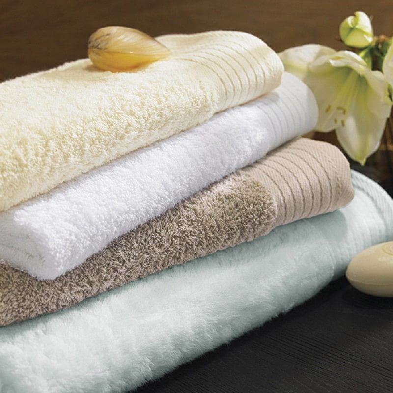 Sợi microfiber có phải chất liệu tốt nhất để dệt khăn khách sạn?
