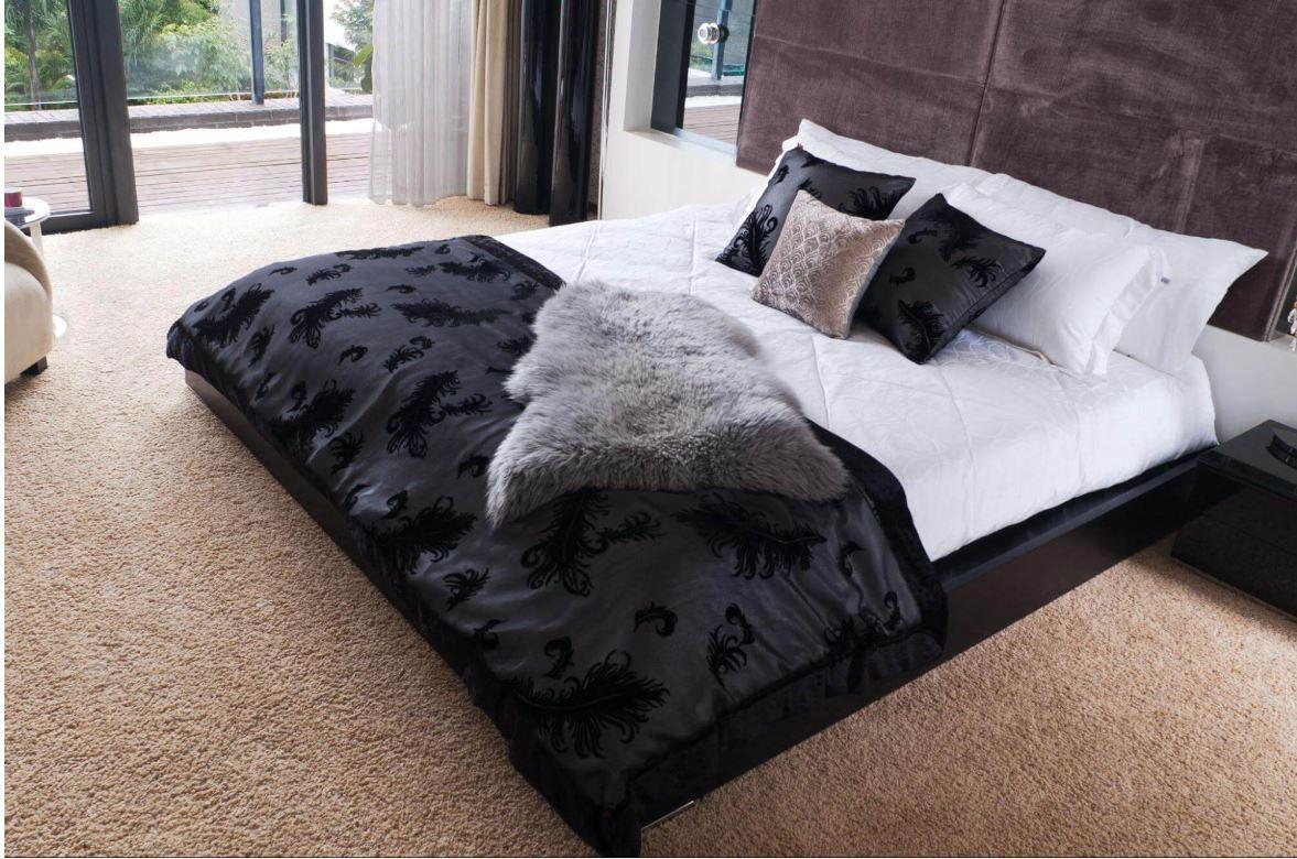 Kỹ thuật gấp góc ga giường kiểu bệnh viện khi setup